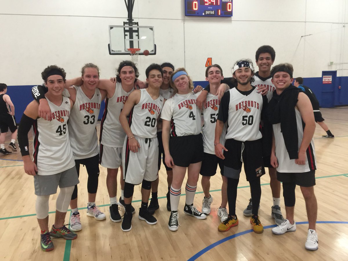 The916ers's tweet photo. Easy dub over @FreeShmurdaa 54-40. Boys were poppin 3’s like it’s candy😈 https://t.co/7gKhXWKT0t