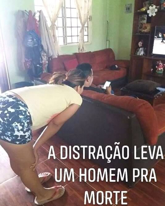 SouVideos's tweet photo. #meme #memes #memebrasil #zueira #fofocadosartistas #grauecorte #sambrasil #zueiraboa #brincadeiraboa #memebrasileiro #zoeiras #zoeira #mesegueai #comediante #comédia #zueirasemfim #memesfodas #humorizando #humor😂 #humorcombr_ #piadas #piadasinternas #piadassemgraça #humor https://t.co/Zthm6Lt8W1