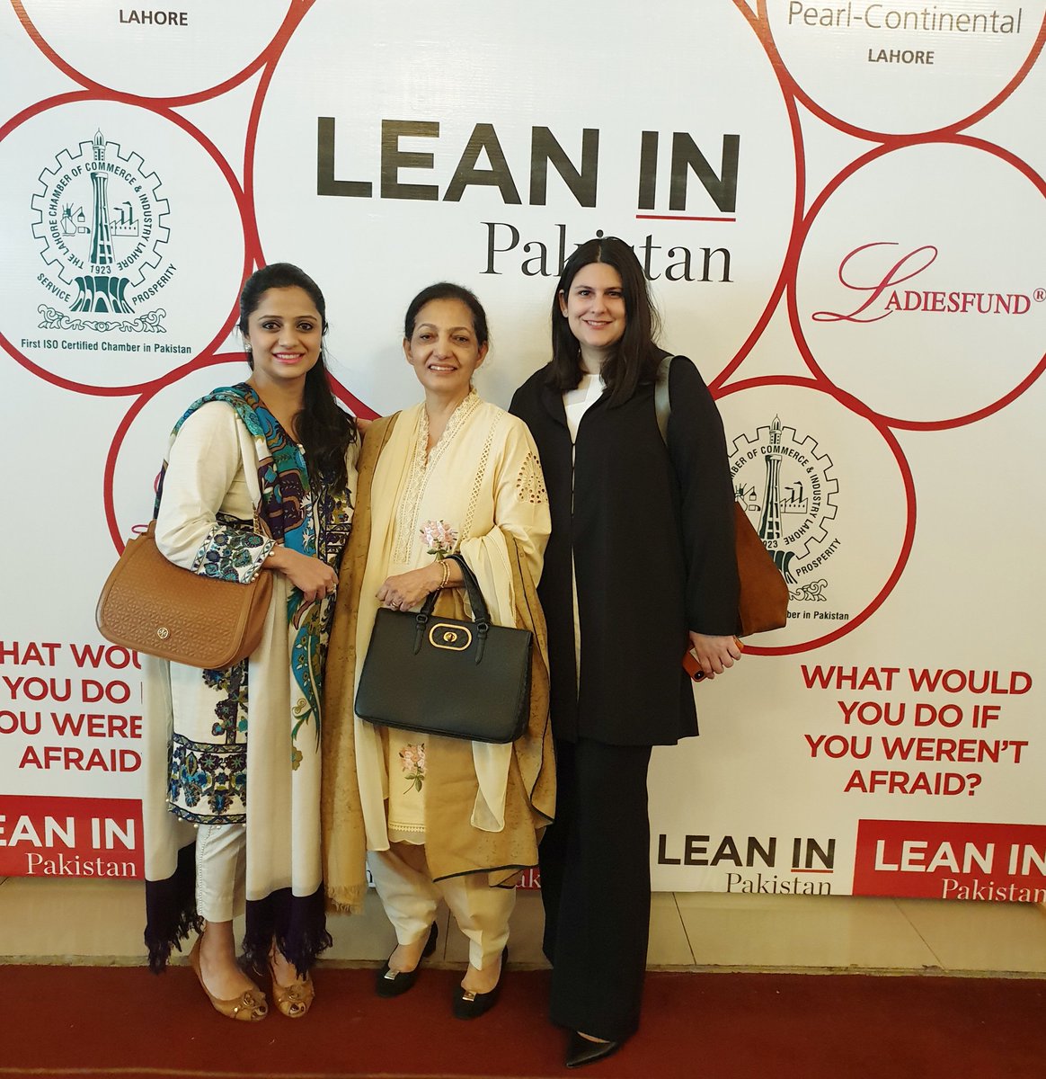 Fiza_Farhan's tweet photo. Always a pleasure to reconnect with my fav power ladies @selinarashid the force behind @LotusPakistan &amp; the iconic Seema Aziz at #LeanInPk Summit! Let's work together to enable our women &amp; girls to #LeanIn to success!! @leaninpakistan @sherylsandberg @CAREFoundation_ https://t.co/6OqPQOS5VF