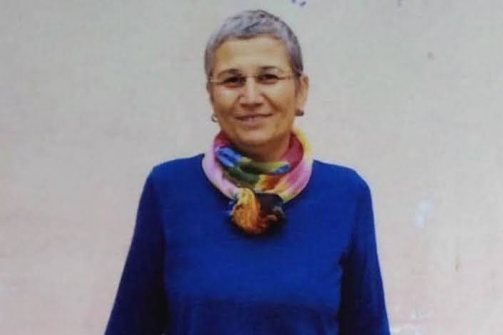 M_AndersonSF's tweet photo. 66 Days on Hunger Strike.

Leyla Güven elected MP in prison

I arrived in Amed, capital of Kurdistan in early hours to meet Leyla’s daughter Sabiha, solicitor, NGOs &amp; relatives of prisoners

Leyla’s health is deteriorating the international community needs to speak out &amp; be heard https://t.co/7VQV9HU0QD