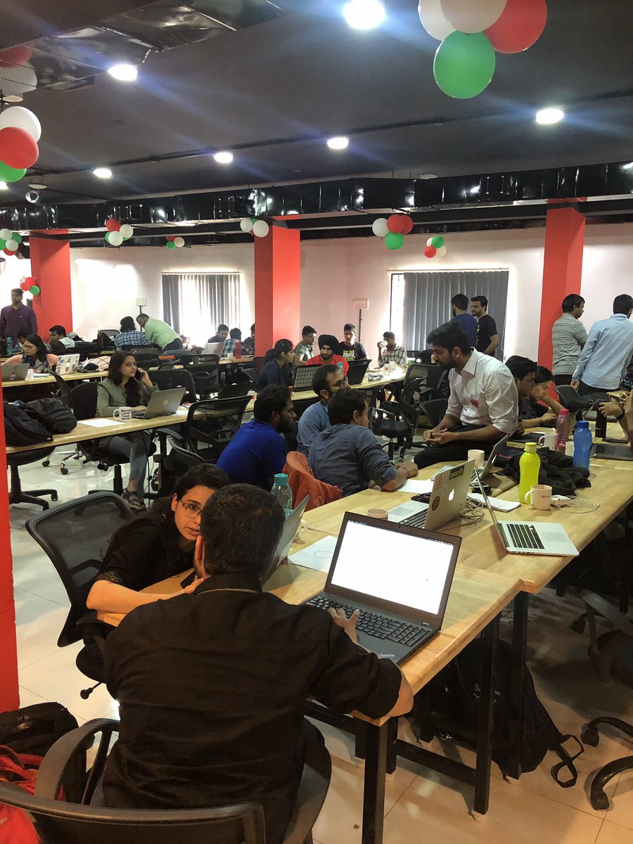 uditg91's tweet photo. #hackanoodle kicks off. https://t.co/Zlie3sDe3W