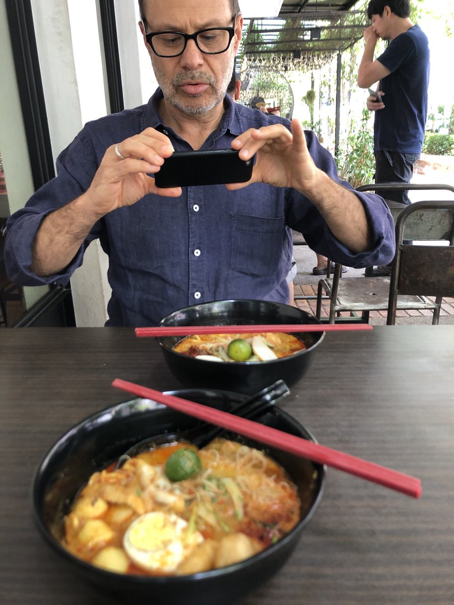 AusHCMalaysia's tweet photo. New Years resolution: eat more health food.
#nyonya #laksa #Limapulo https://t.co/fZOJJMJD5z