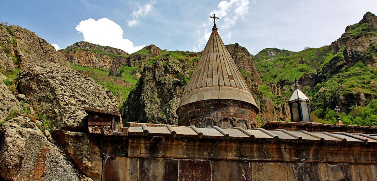 lover_trips's tweet photo. Armenia
Get cheap #worldwide #travelling #booking prices here:
https://t.co/6BtvQeE4ty
#film #tourism #tourist #SelfieSunday #fun #explore #travel https://t.co/dQUv0Pl6du