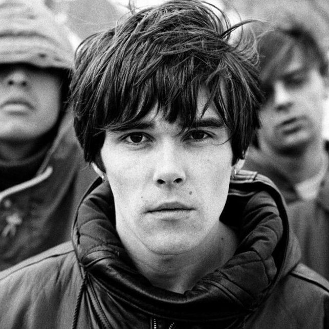 'The pack on my back is aching
The straps seem to cut me like a knife '
#stoneroses #ianbrown #manny
#baggy #madchester #90s #90smusic
