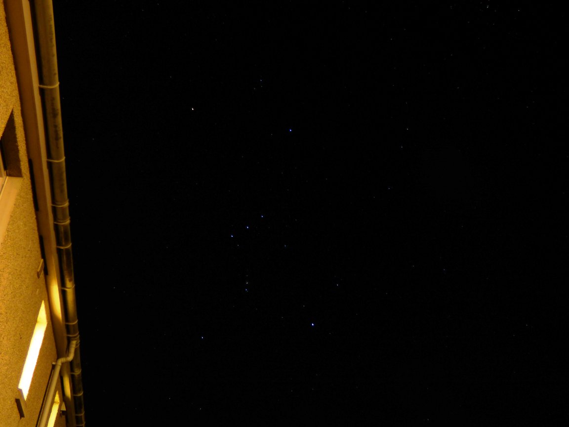 kredford61's tweet photo. Since padlet is not letting me post, here are my Orion pictures - taken 11/01/19 Fife/Scotland #FLOrion. https://t.co/jFqaQPy9dA