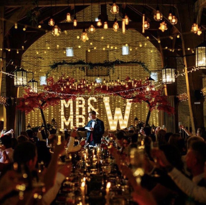 STEMSDESIGN's tweet image. How beautiful are there photos of Jess &amp;amp; Jacks big day at @eastriddlesdenhallweddings! Venue styling by @typicaltypeuk, photography by @maytreephoto &amp;amp; florals by ourselves @stemsdesign 🌺🕯♥️ #wedding #weddingflorist #love #weddingideas #weddinginspiration #rusticwedding #engaged