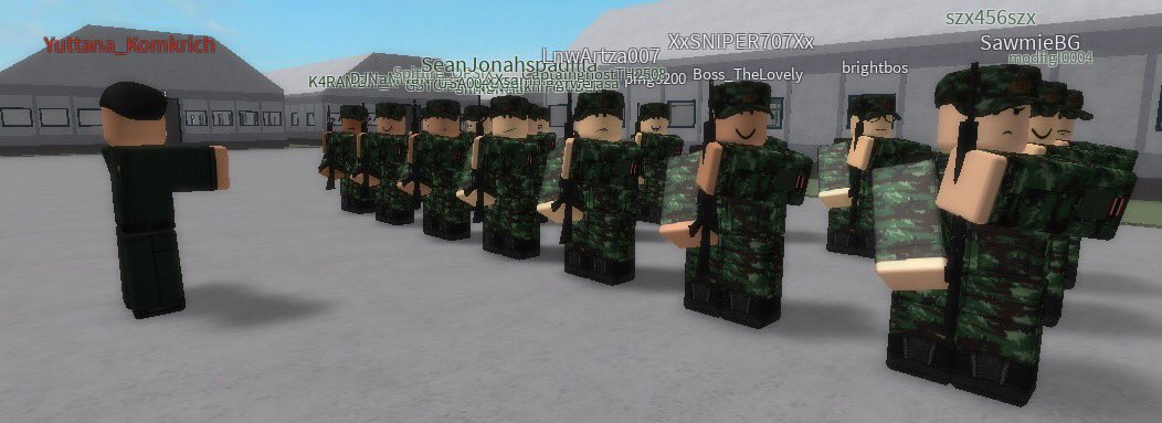 Royal Thai Armed Forces Roblox On Twitter The Royal Thai Armed Forces Is Recruiting Personnel To Enlist In The Army Navy And Air Force Don T Let This Opportunity Pass Https T Co Th7ifmroek - military roblox army t shirt