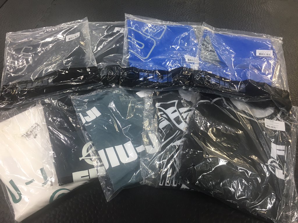 ando_koji's tweet photo. Thank you for your support.
@FUJISportsUS
#FUJISports #FUJI #NEVERQUIT #Commandar #ONEChampionship https://t.co/Qg1WKhNsOs