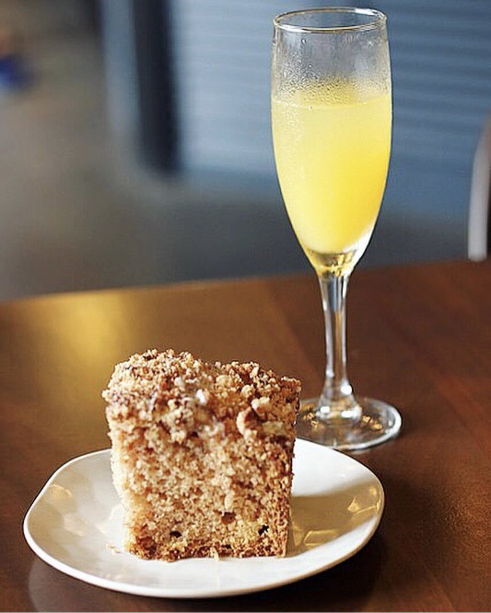 LilB_DC's tweet photo. Did someone say brunch cocktail? This is what we've been waiting for all week...Mimosas and more! https://t.co/BP1621yAfY