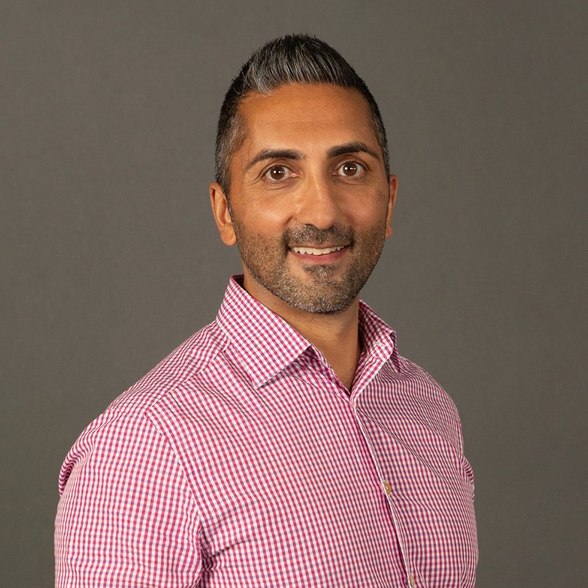 phglangley's tweet photo. Meet the @phglangley team!
Dr. Johnny Suchdev graduated from Simon Fraser University with a Bachelor of Science degree in Kinesiology and received his Doctor of Chiropractic degree from University of Western States...
https://t.co/kLI0LGWze9
#ANewBeginningInMotion https://t.co/SiWQLmTcxn