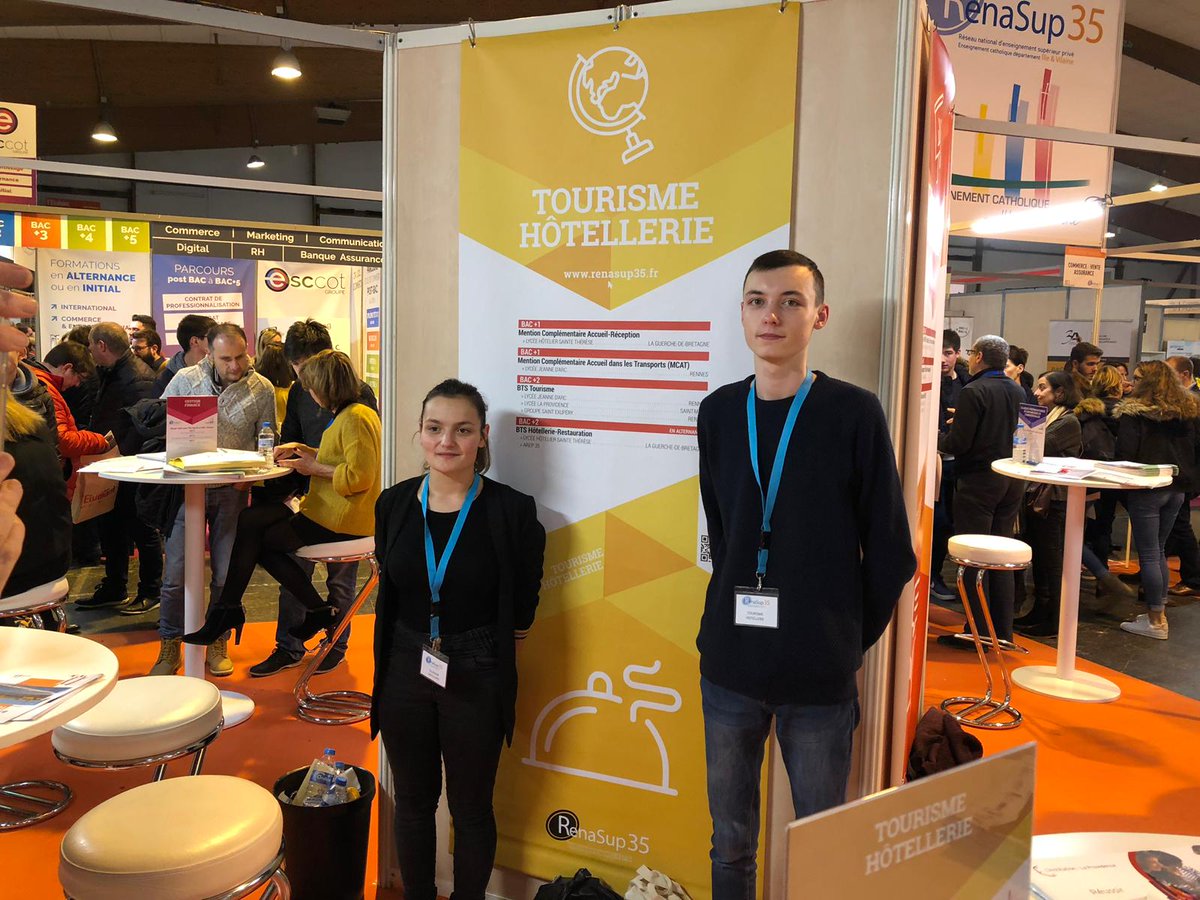 E4THEcs's tweet photo. BTS TOURISME - Présents au #salondeletudiant pour répondre à vos questions en attendant de vous rencontrer aux Portes Ouvertes les 1er et 2 mars prochains  #rennes #renasup35 #parcoursup #lyceejarennes #formation #bts https://t.co/Q3APGhYT6i