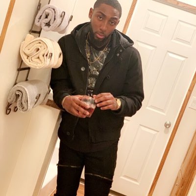 OlajuwonThaDon's tweet photo. #NewProfilePic https://t.co/1h6bbd7Q3O