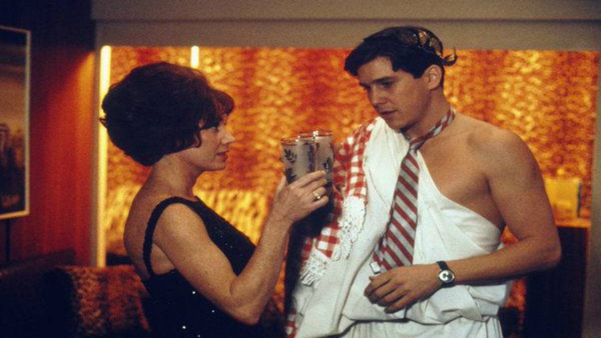 'Animal House' actress Verna Bloom dies at 80 bit.ly/2FtgHAb?utm_so… https://t.co/KqLmyPTQPV