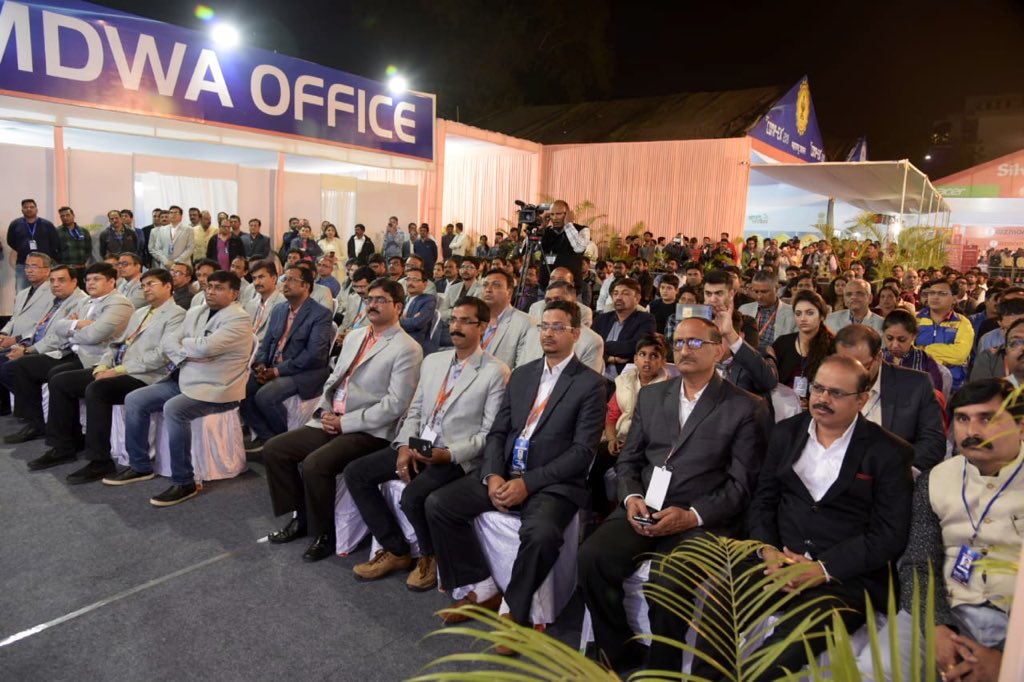 CMO Maharashtra tweet media