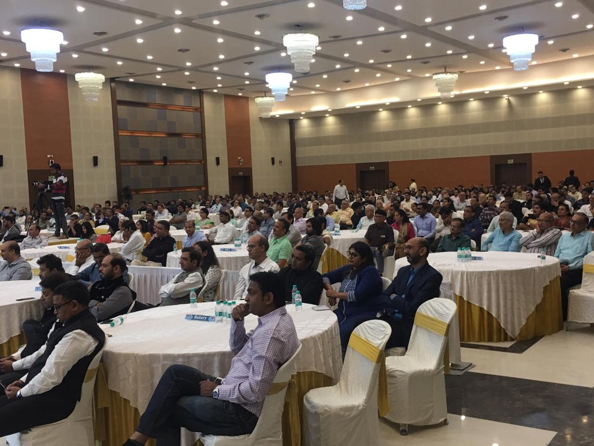 AnkitMishra009's tweet photo. @Swamy39 Dr Subramanian Swamy at Surat at the Global Investors Conference
@jagdishshetty
.@vhsindia
@MadhyaVhs
@vhs_karnataka
@VHS_Delhi_NCR https://t.co/YuLc0eRzfN