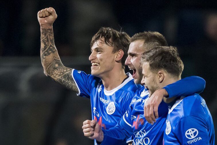 mijnfcdenbosch's tweet photo. Stefano Beltrame en @woutervdsteen1 zijn genomineerd voor ‘Beste Speler’ en ‘Beste Keeper’ van de tweede periode! 

Breng jouw stem uit via 👉🏼 https://t.co/uUdJg8YThq https://t.co/912qzh54lI