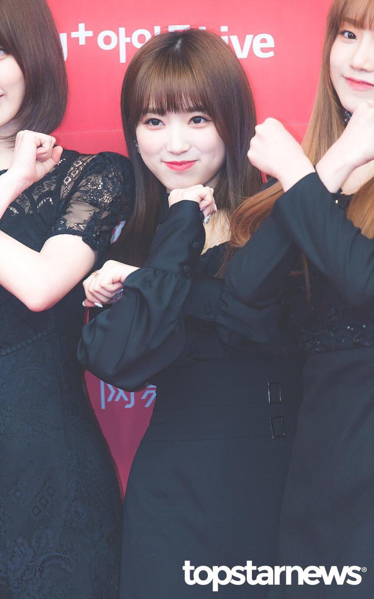 白米 しかも奈子ちゃん チャームポイントのえくぼはただのえくぼじゃなくて ママからもらったえくぼ って言うらしい ウッ 可愛すぎてつらい奈子ちゃん娘にほしい Izone アイズワン 야부키나코 아이즈원