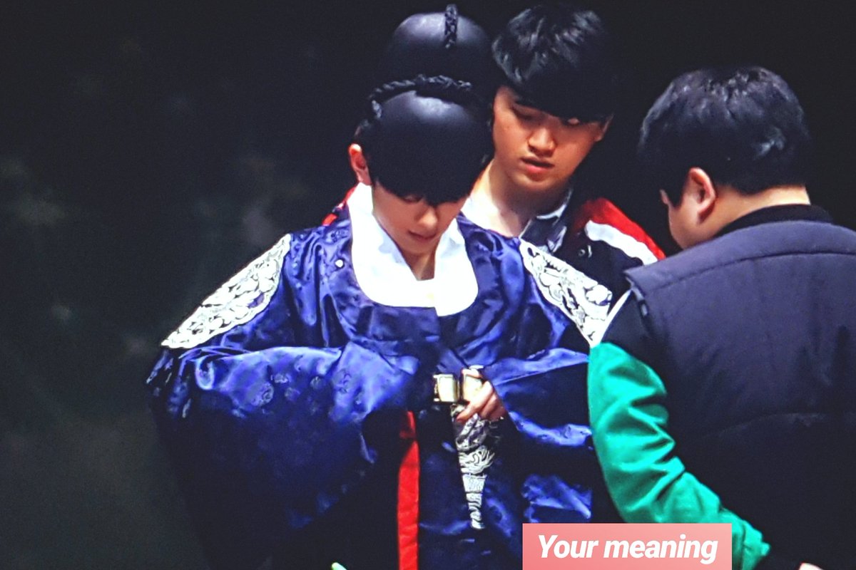 YourMeaning0125's tweet photo. 190112 코바코홀 팬싸인회 #베리베리 #강민 #유강민 #VERIVERY @by_verivery 

왕이될 상 이다.. 유강민... https://t.co/ENeyOTz3qM