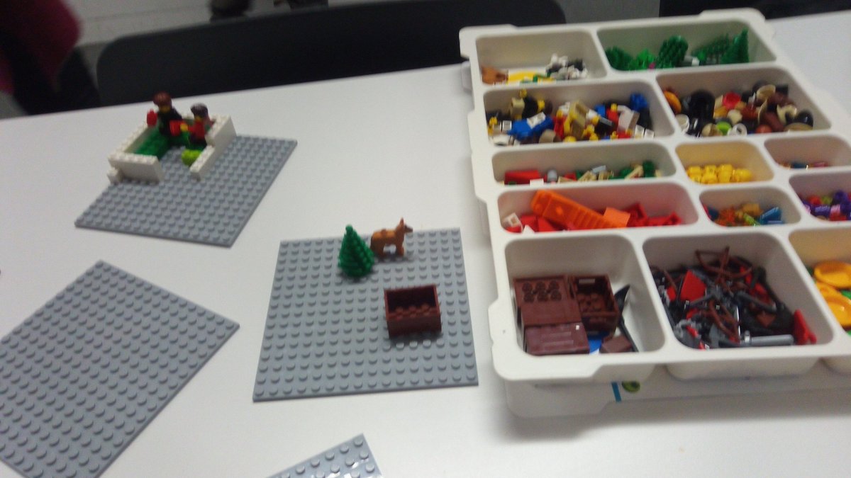 Matthew Fitzjohn in using Lego to teach interdisciplinary material in primary schools: Greek history through play @#publicclassics @HistoryManMet what were Greek houses like? Build one to find out!