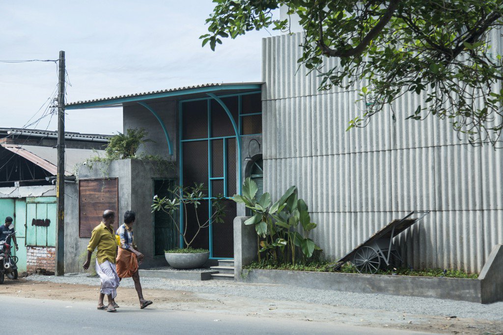 Kadalas Cafe / Zero Studio bit.ly/2D5KtJO https://t.co/RWdvb9Uoka