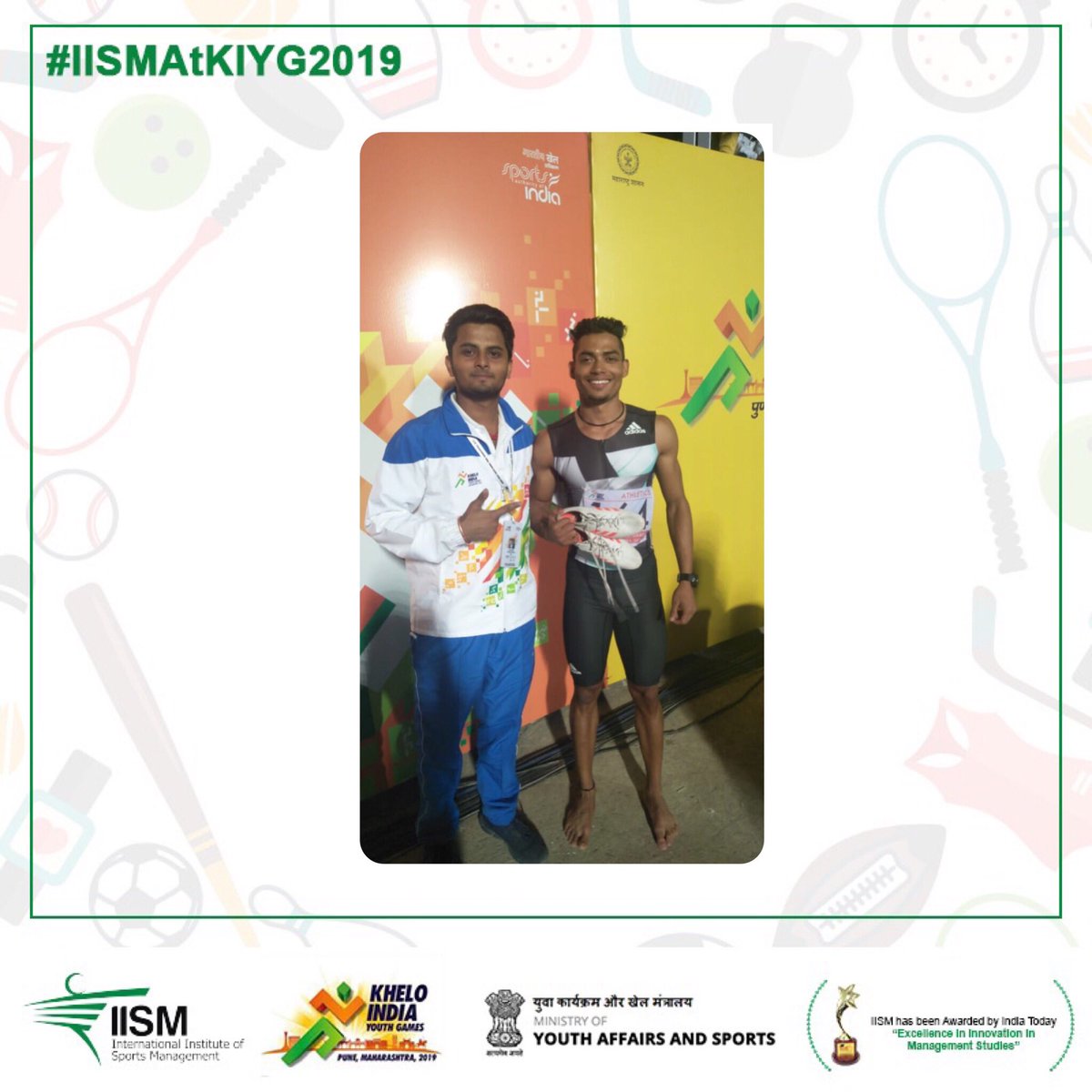 info_iism's tweet photo. #IISMAtKIYG2019 : #IISMStudent with #NisarAhmed , fastest Indian trained under the guidance of @usainbolt & @YohanBlake academy at the Racers Club.
#KheloIndiaYouthGames #KheloIndia #5MinuteAur #LifeAtIISM #IISM https://t.co/5w1y7QdyKG