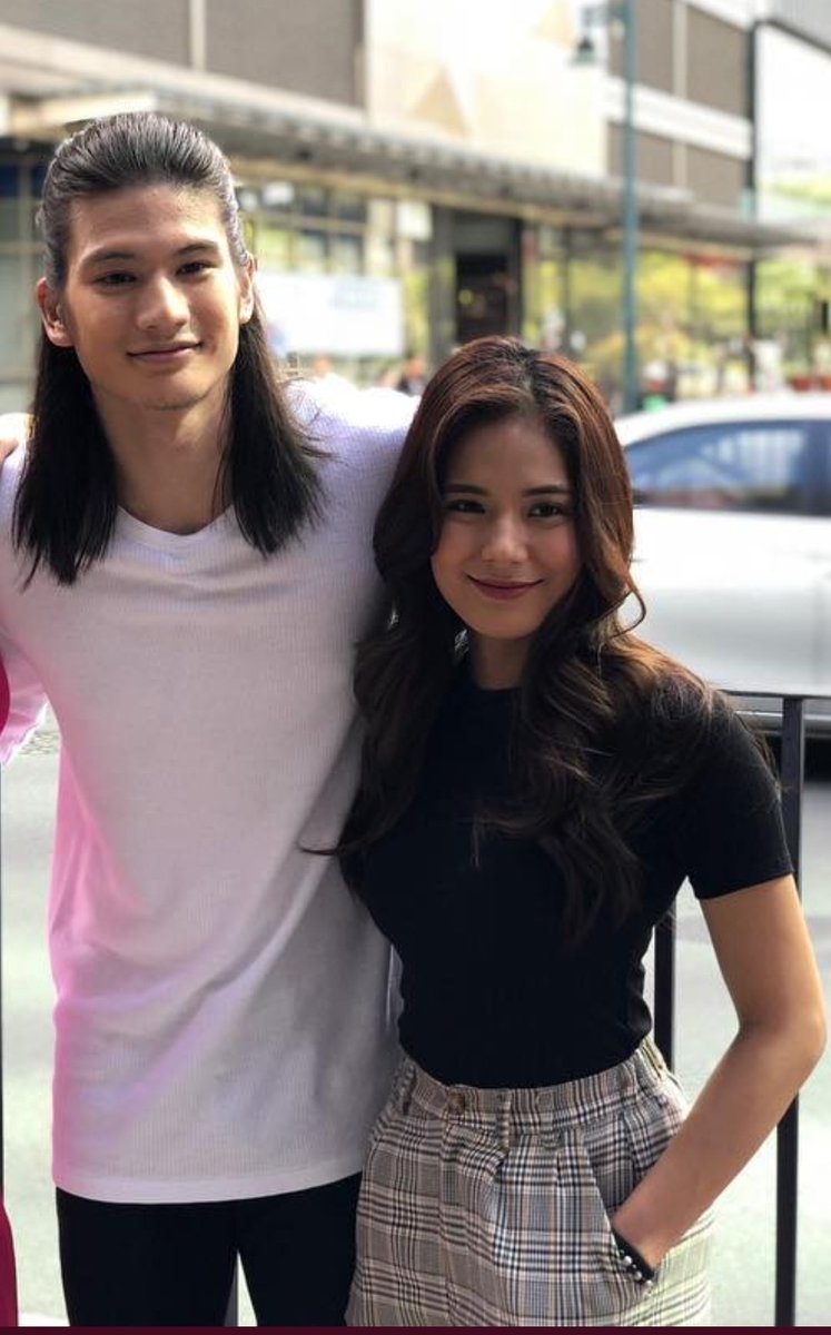 neildevlix's tweet photo. DevGil for reel..hihihi

DEVON TasteBuddies 
#TBChickenAndChops https://t.co/qFXnZdBkgA