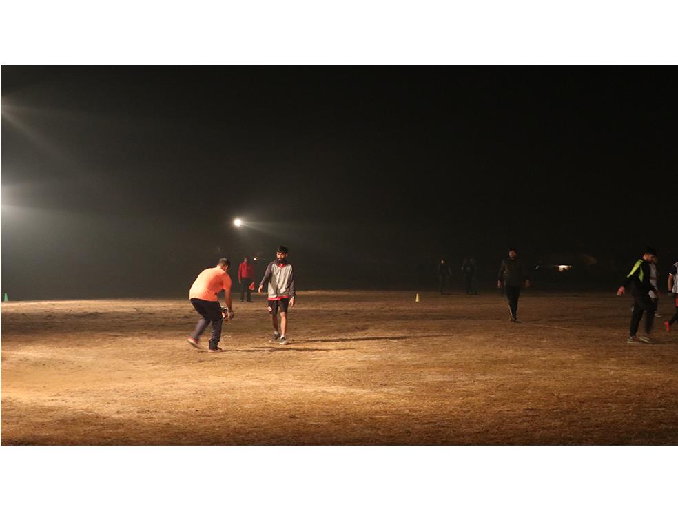 IIMR_Infusion's tweet photo. Under the bright lights of #IIMRohtak  ground, participants from the top B-schools of India including IIFT,  IIM-Ksp, DBE and FMS battled it out in the events of Futsal, the football competition. 
#IIMRohtak #IIMR #Infusion19 #Football #Sports #Infusion #IIMRInfusion https://t.co/9FUELiXPrz