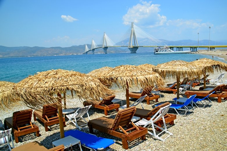 taffattwi's tweet photo. I live in Patras, which is Greece's third-largest city and the regional capital of Western Greece. The city is built at the foothills of Mount Panachaikon, overlooking the Gulf of Patras. There are islands, peaks, beaches, churches and castles worth visiting. 
#ITN_SECRET
#H2020 https://t.co/mg6MqvvZHg