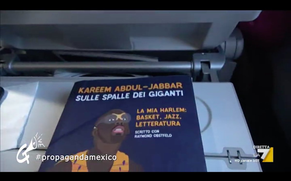 add editore's photo on #propagandamexico