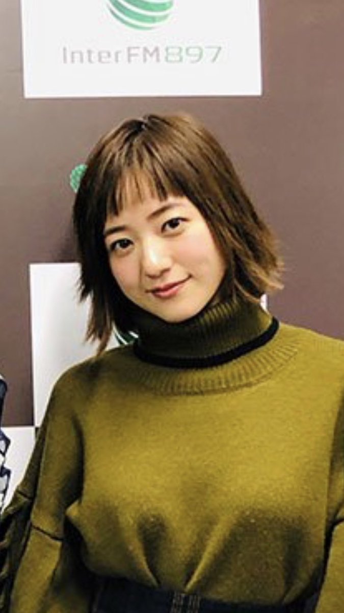 えくぼあるの可愛い〜🥺🥺🥺🥺