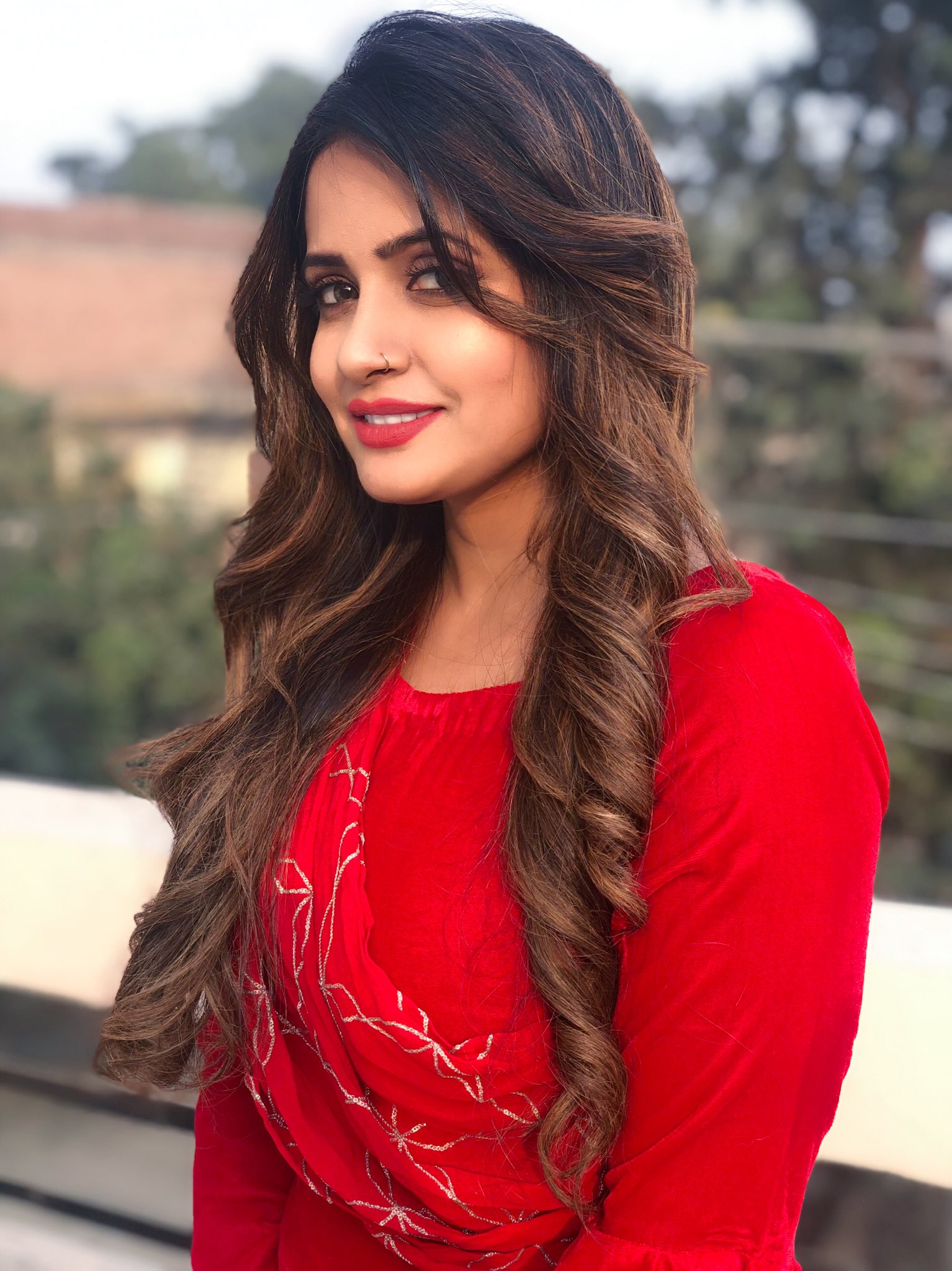 Miss Pooja on X: Laog saada Nakhra hoea tuhada 😊 Kardo g pher rajj ke  support. Plz like ,share nd comment karke vi dasseyo kiddan lagya ??Nakhra  misspooja gguri singhjeet flagshipmediarecords kakafilms