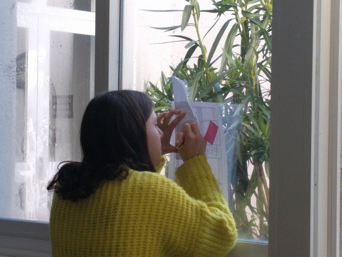 santisesa's tweet image. Usando algúns petiscos de xeometría en 2ºESO. Alumnado diferente, distintas maneiras de procurar solucións. Thanks @solvemymaths Merci @panlepan #geometrysnacks