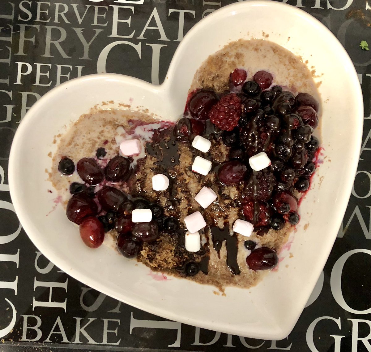 Slimwithlisa's tweet photo. In need of #comfortfood #poorly 2day π€ and it has 2 b #chocolate π
2 chocolate @weetabixofficial With hot milk #fruit #chocshot @sweetfreedomuk & #marshmallows
#onPlan @SlimmingWorld #recipeoftheday
#Brentford #Hanwell #KensalRise #Harlesden
https://t.co/7sHdtwOe9P https://t.co/ps8gIccS7l