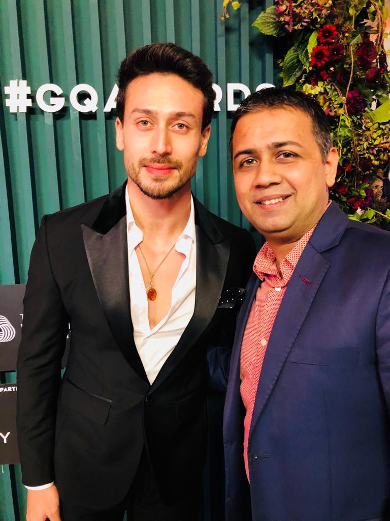 imrahultrehan's tweet photo. #fittestactor @iTIGERSHROFF https://t.co/AtO5lEDUY3