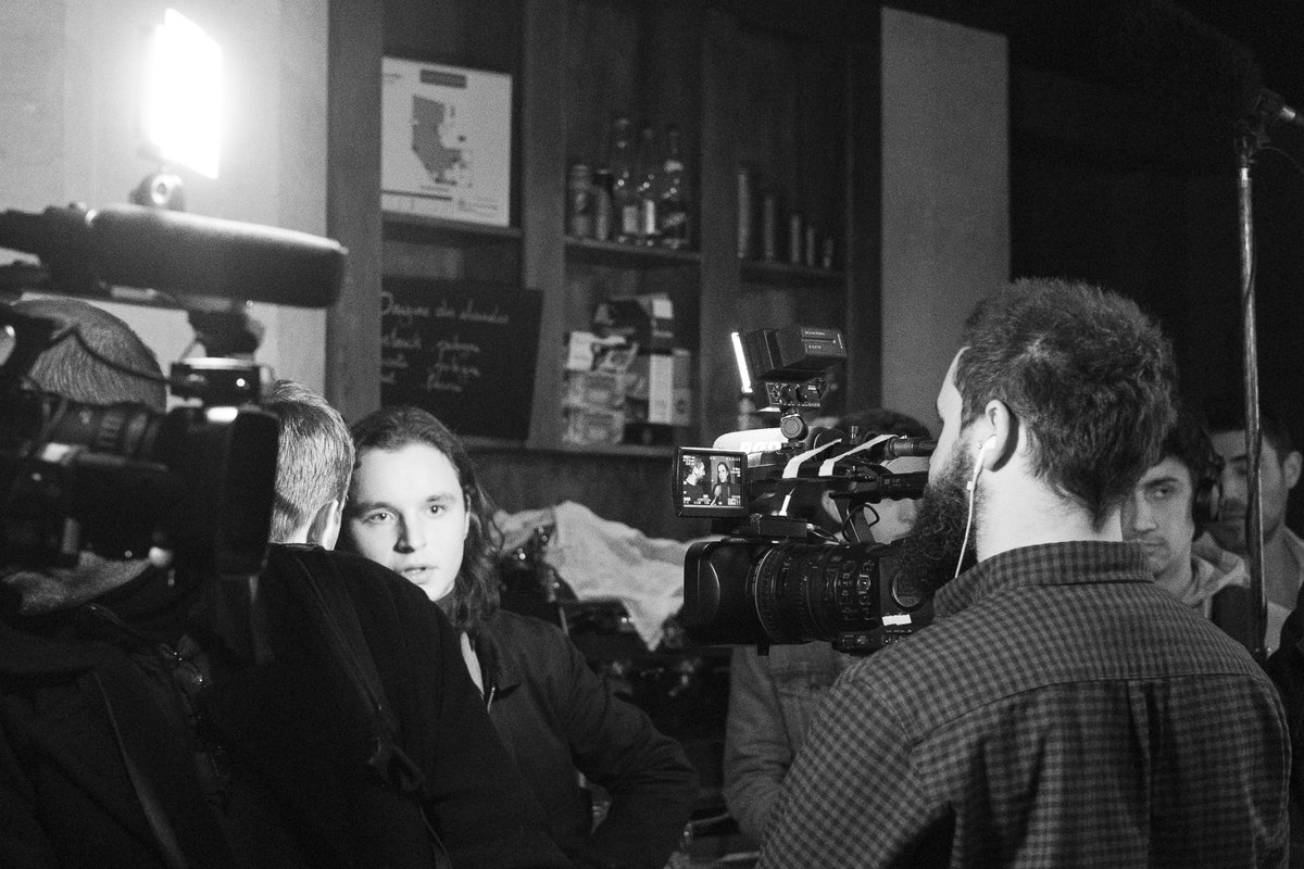 SergePhotos's tweet photo. @sonjoachim Vous aimez la #photographie, la #streetphotography
« La photographie est une réponse immédiate à une interrogation perpétuelle.
– Henri Cartier-Bresson »
#JsFee #JoachimSonForget
D'autres photos #Paris ici https://t.co/BPgdtrvZ2I https://t.co/5XCAnScfVq