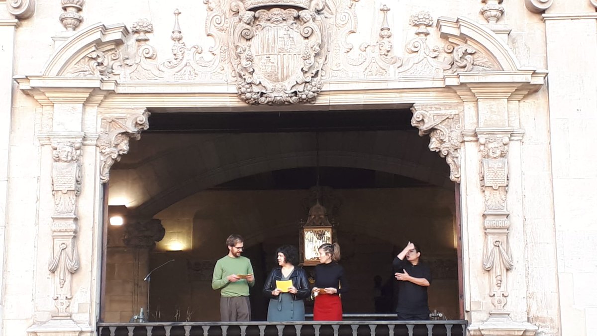 ajuntpalma's tweet photo. #SantSebastia2019 

👏👏👏👏Els protagonistes de #MainevaaCiutatIB3,  @estherlopz @MariaBauca i Josep Orfila, al pregó de #Palmadefesta

 #noipunt #Palmamenors00 @toninoguera @evafrade https://t.co/2YnELh5VEq