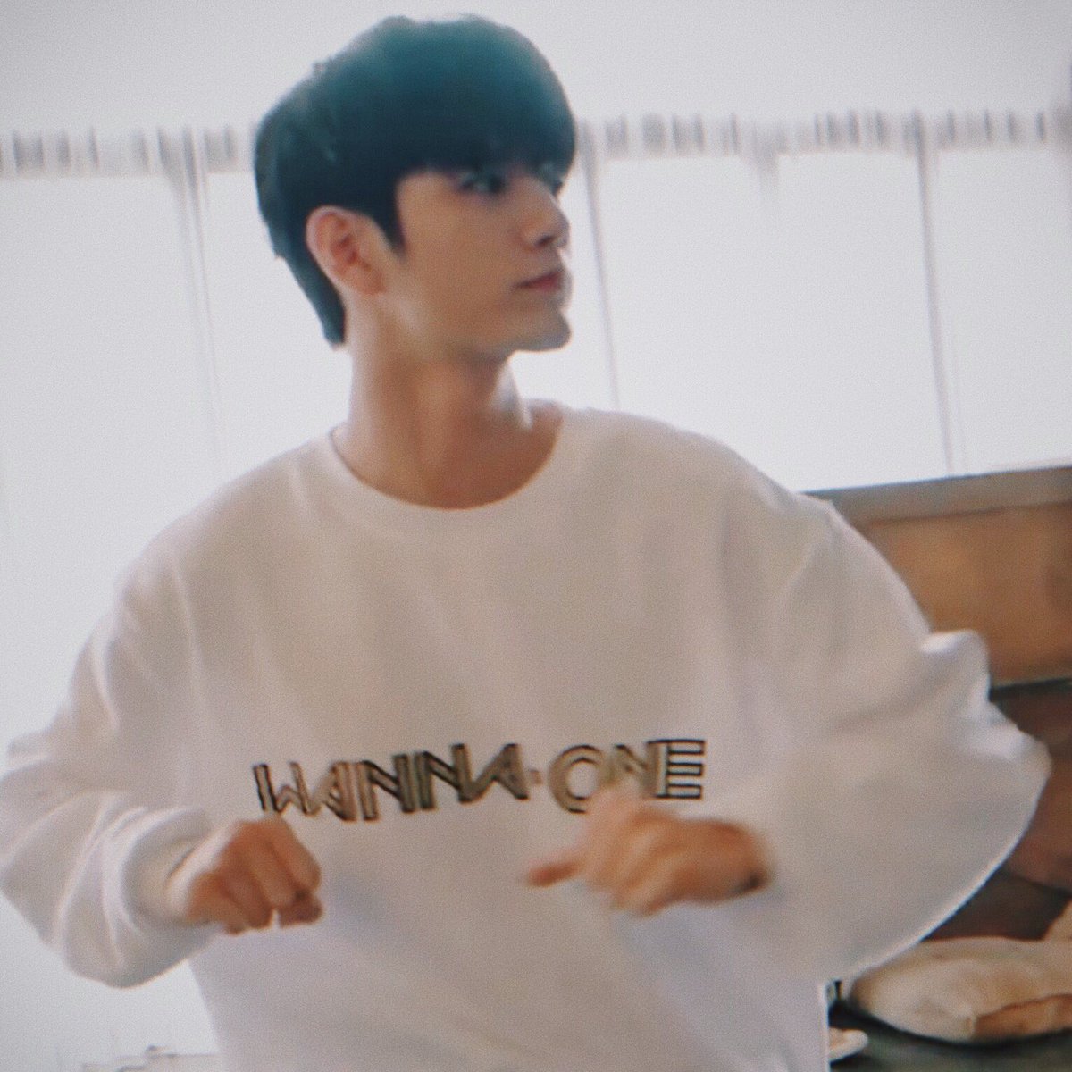 ONGSHOT tweet media