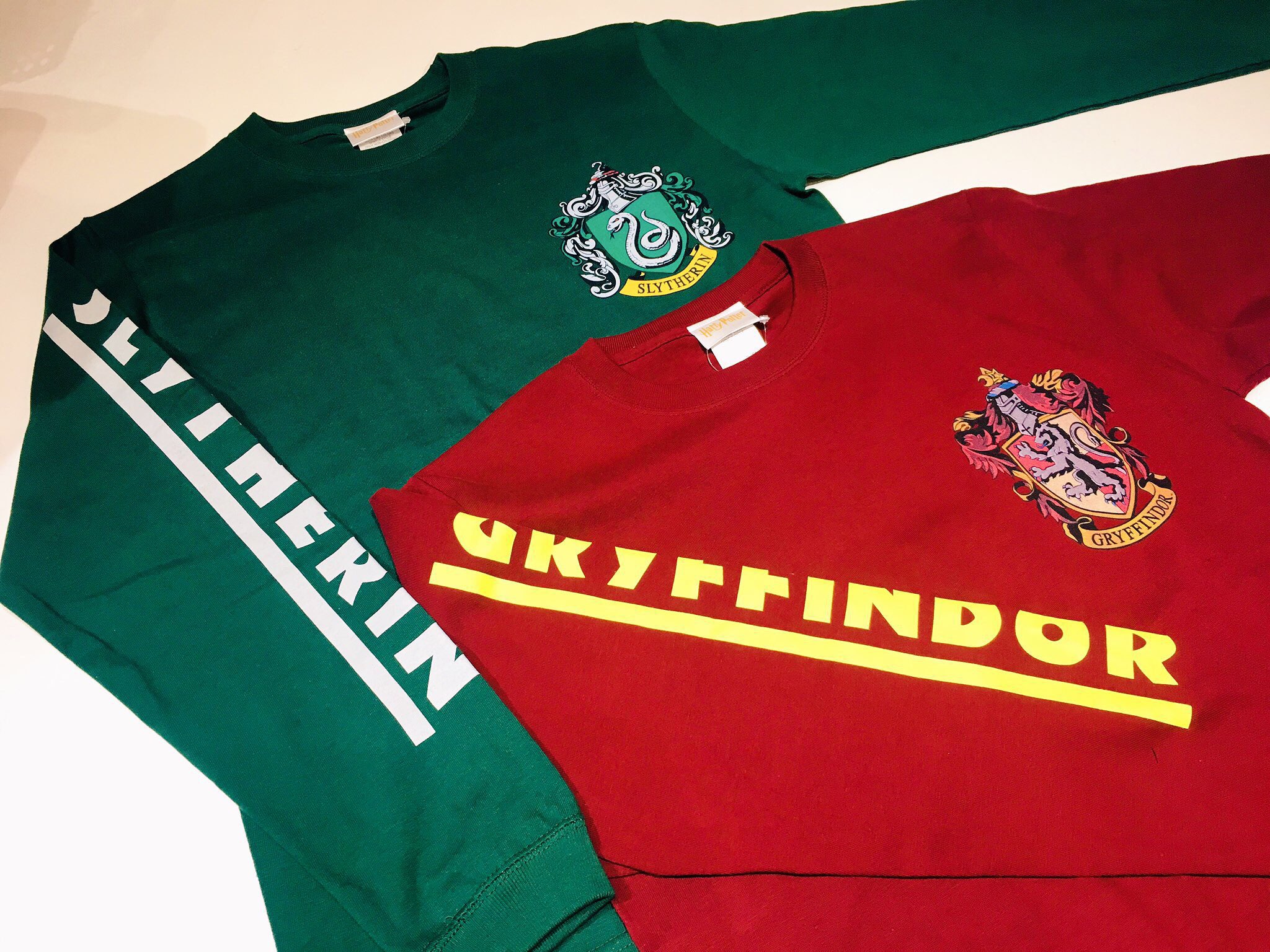 パニカムトーキョー 渋谷店 ハリーポッター の寮のロンteeが再入荷致しました おそろいで着ると可愛さ倍増 サイズ S Xl 価格 4 800 お取り置き 03 3477 8146 パニカムトーキョー パニカム Harrypotter ファンタビ グリフィンドール