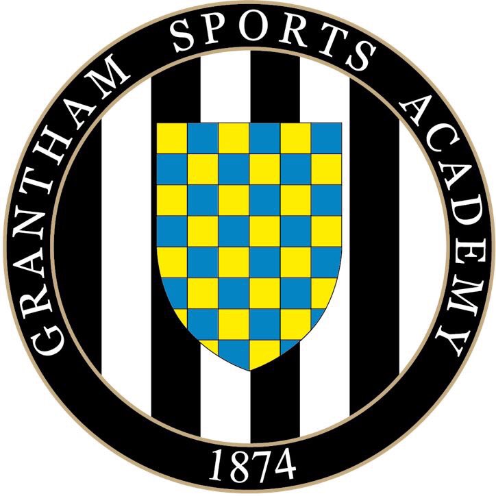danwhite33's tweet photo. No @JnrPremLeague game today,  Saturday training today for @GranthamAcademy U15s. #whentopresswhentodrop #beagingerbread @granthamtownfc https://t.co/PIedpyGVKJ