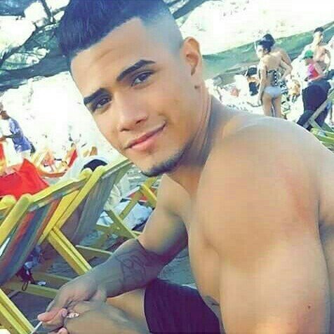 SadanAcosta9's tweet photo. #NuevaFotoDePerfil https://t.co/j68PLXeHeA