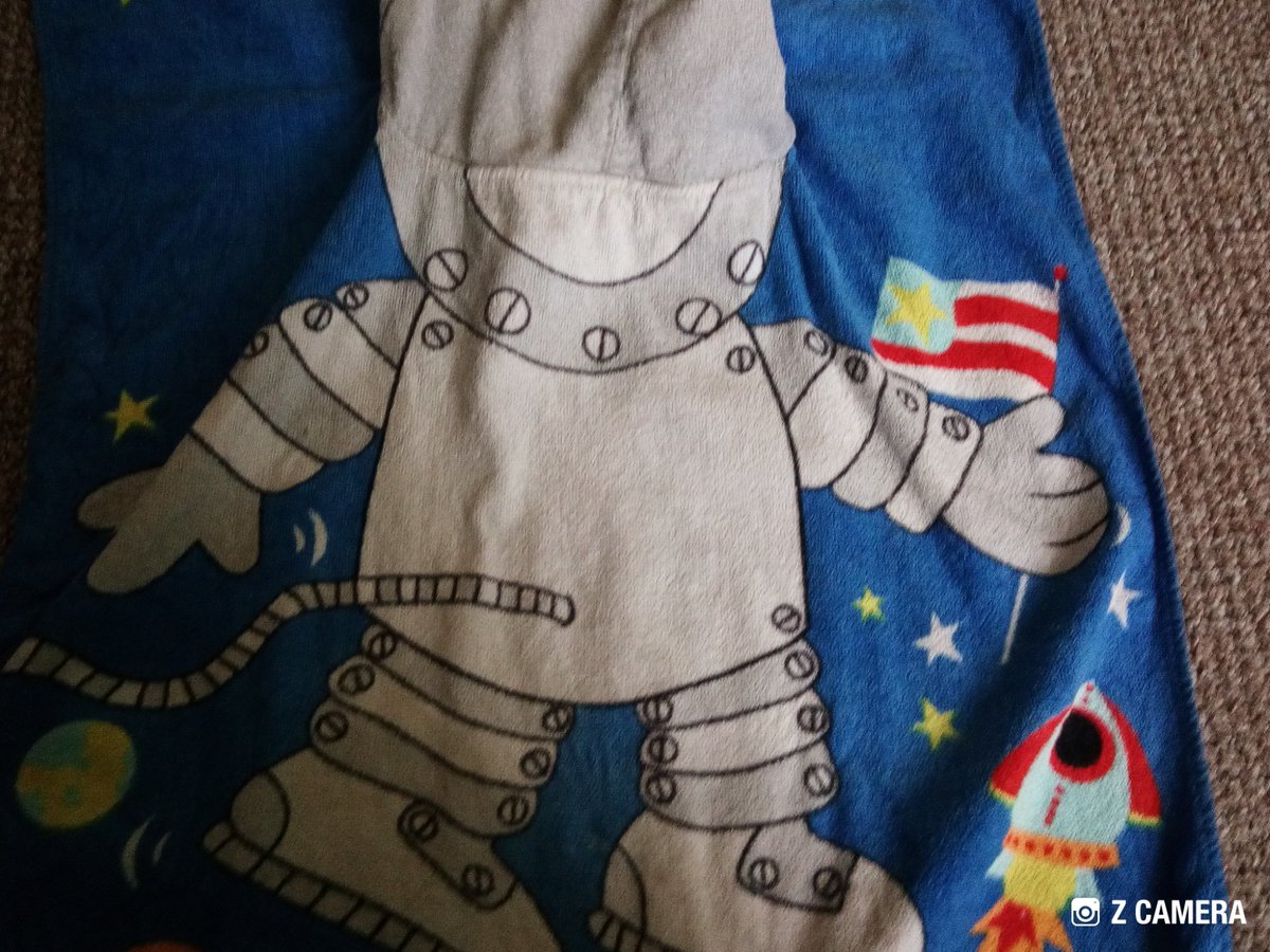 Jacob03147077's tweet photo. Guys did America or Liberia which one landed on the moon first?
🇱🇷🇺🇲 https://t.co/kI6vsY45X7