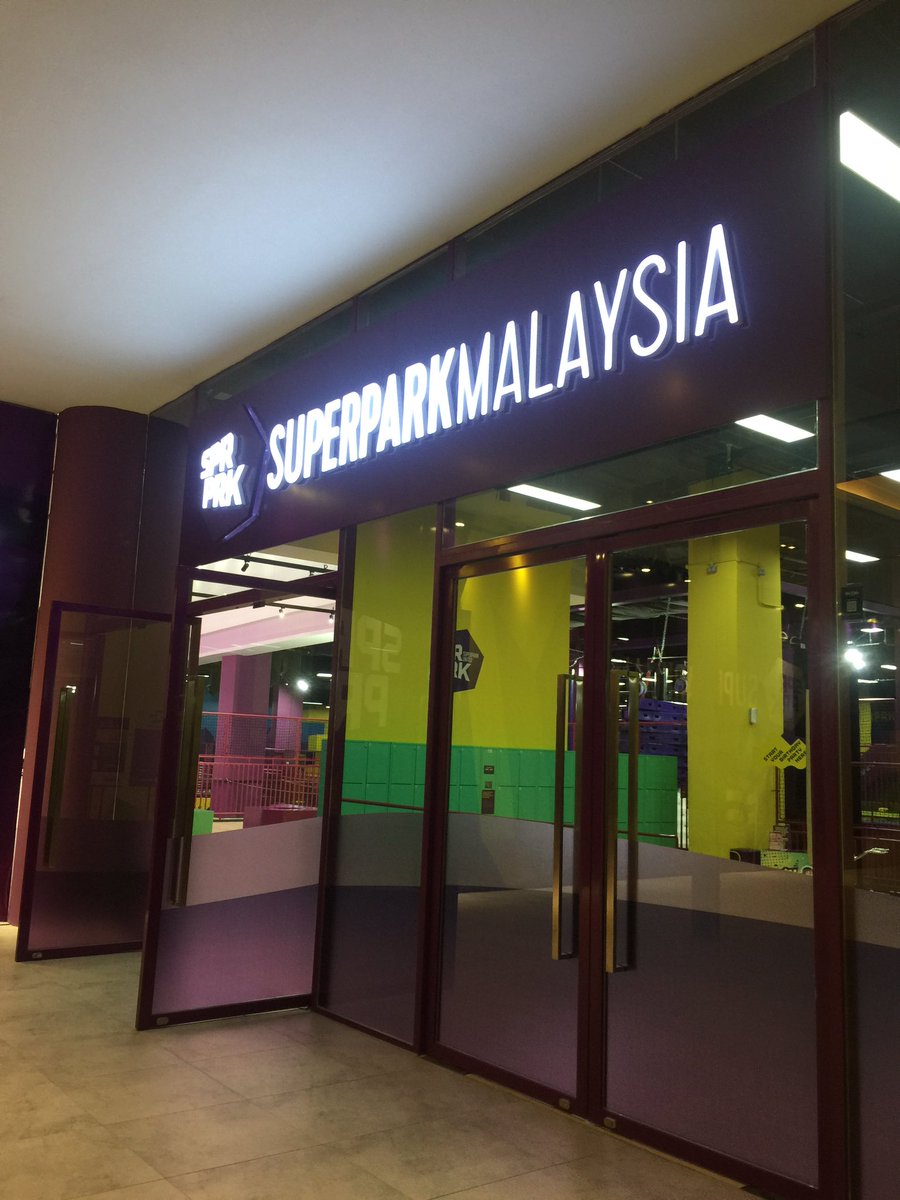 ainarwkstar's tweet photo. Guys! Aku dah jumpa tempat bersukaria atau tempat bawak makwe korang dating yang tak membosankan dah!! Nak bawak anak bini, paksa laki kau tunjukkan bakat pun ini tempat yang sesuai! Bestnya tempat ni kau boleh main sampai kau rasa puas sepuas puas puas nya!!!! https://t.co/zHEoLpurm0