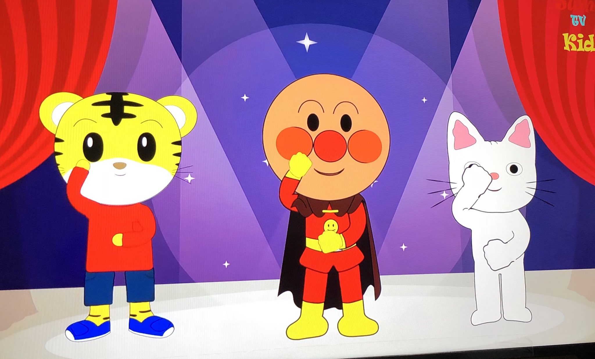 Iii Youtubeで幼児向けの歌を何でもとにかくしまじろうとアンパンマン 出せばいいだろうと思ってるチャンネルがあってですね 法的なところをクリアしてるのか謎 しかし本当に子供だましな動画が多い このチャンネルだけじゃなく T Co Fur8vfwd5k