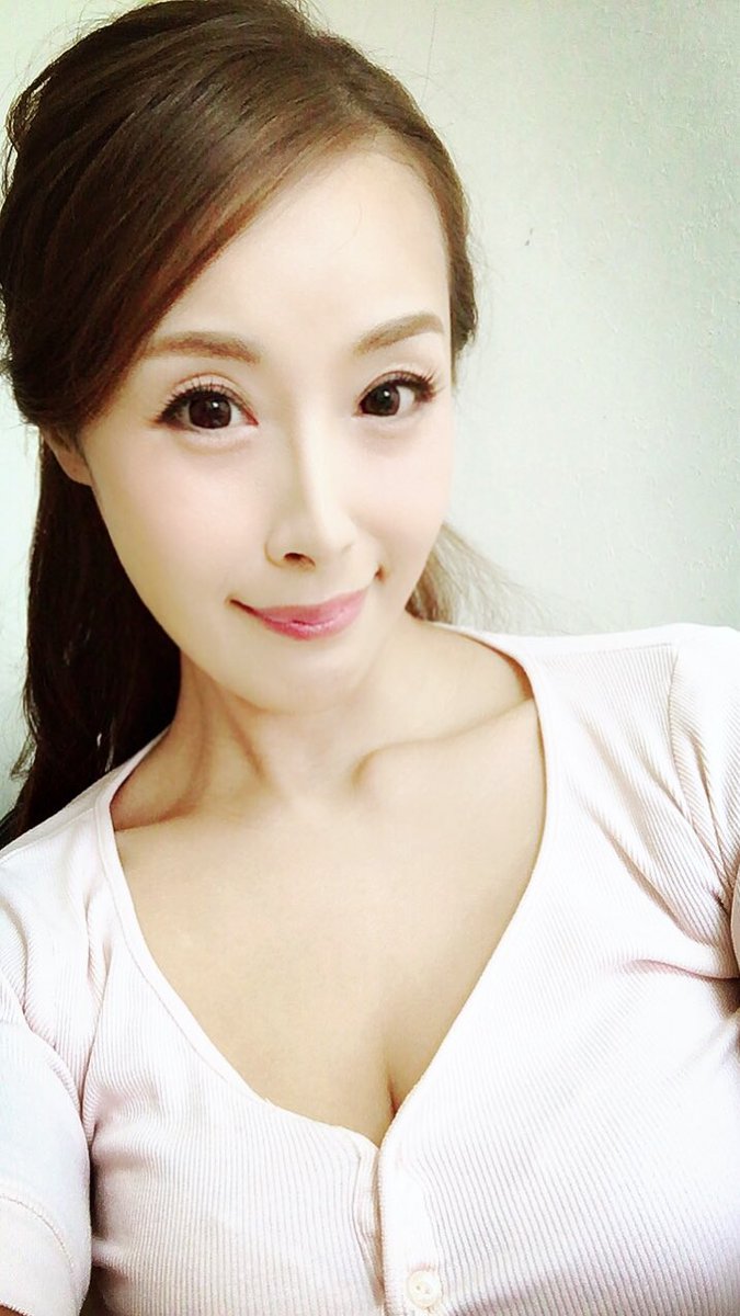 ＡＶ森下美緒 すごく寒いので温かくなさってくださいね☺️♥️ 今日も皆さまの温かい一票をポチッとお願い致します💝  いつもありがとうございます🙏 スカパー #アダルト放送大賞 💝 Twitter・Facebook・メールアドレスから各1日1票投票可能💖  投票は、こちらをポチ ...