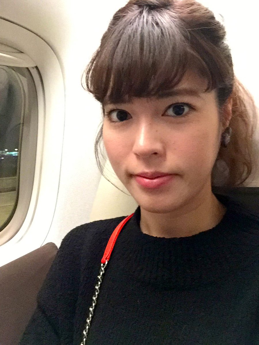 神田愛花 福岡での２日間を終えて 羽田へ 前髪が伸びたなぁ お腹空いたなぁ 眠いなぁ T Co H7luy1tlhx Twitter
