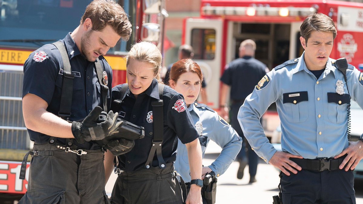 пожарная часть 19 сериал. пожарная часть 19 карина и майя обои. пожарная часть 19 сериал. пожарная часть 19 сериал джек. пожарная часть 19 (station 19).