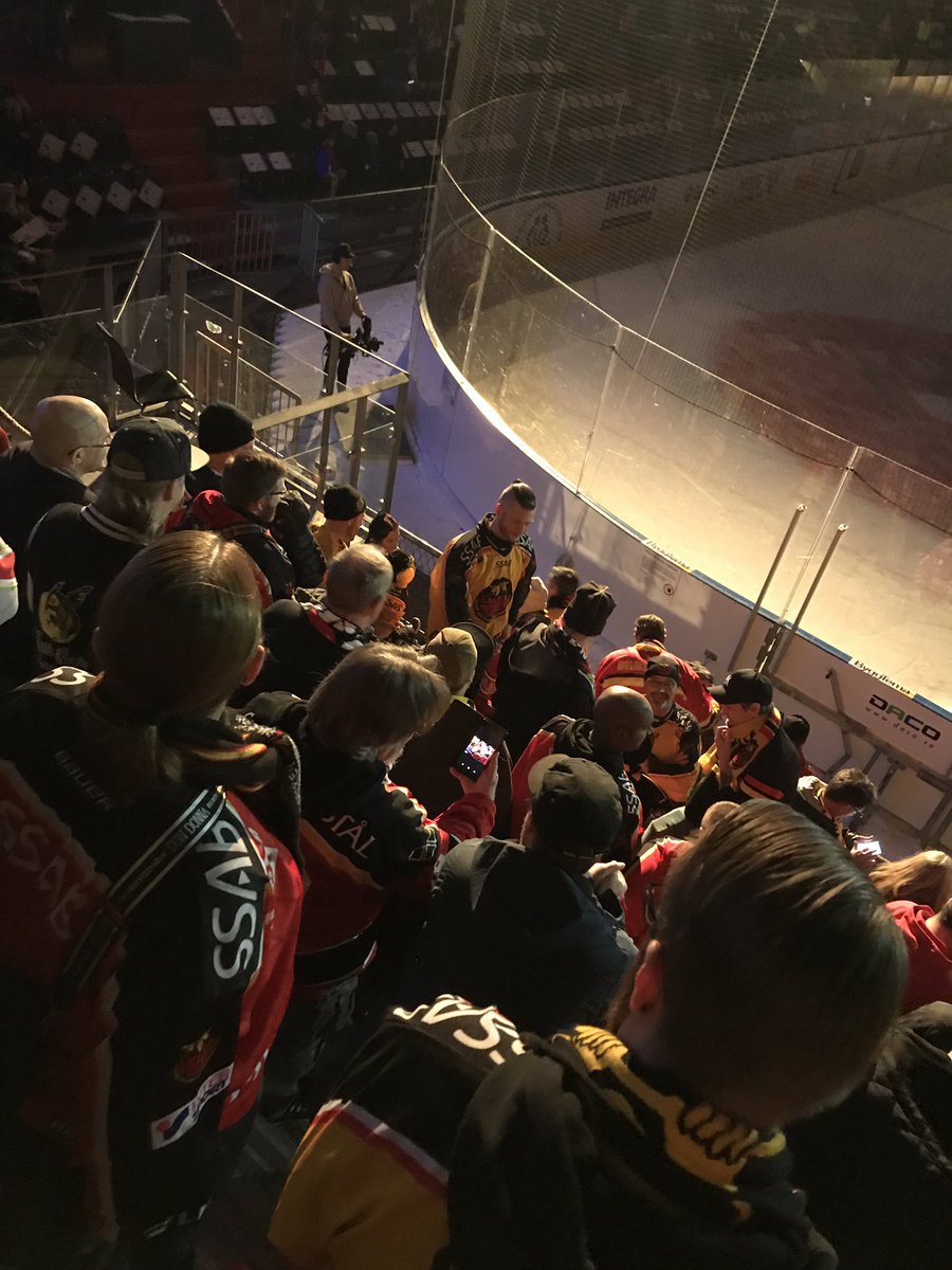 zoofiah's tweet image. Luleåååå!