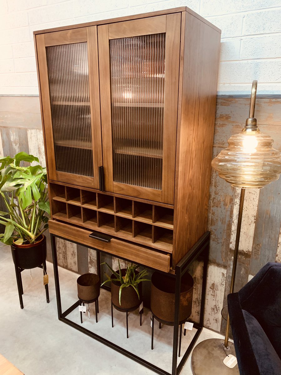 WOO__Design's tweet photo. ๐For cabinet Travis it is always wine oโclock โฐ๐ท
: : :
#zuiver #winecabinet #winerack #traviscabinet #woodesign #furnituredublin #furnitureireland #irishshop #irishstore #interior #shopirish #buyirish #dublin #lovindublin #ireland #homedecor #homeinterior #interiordesign #woo https://t.co/29w8w32EaP