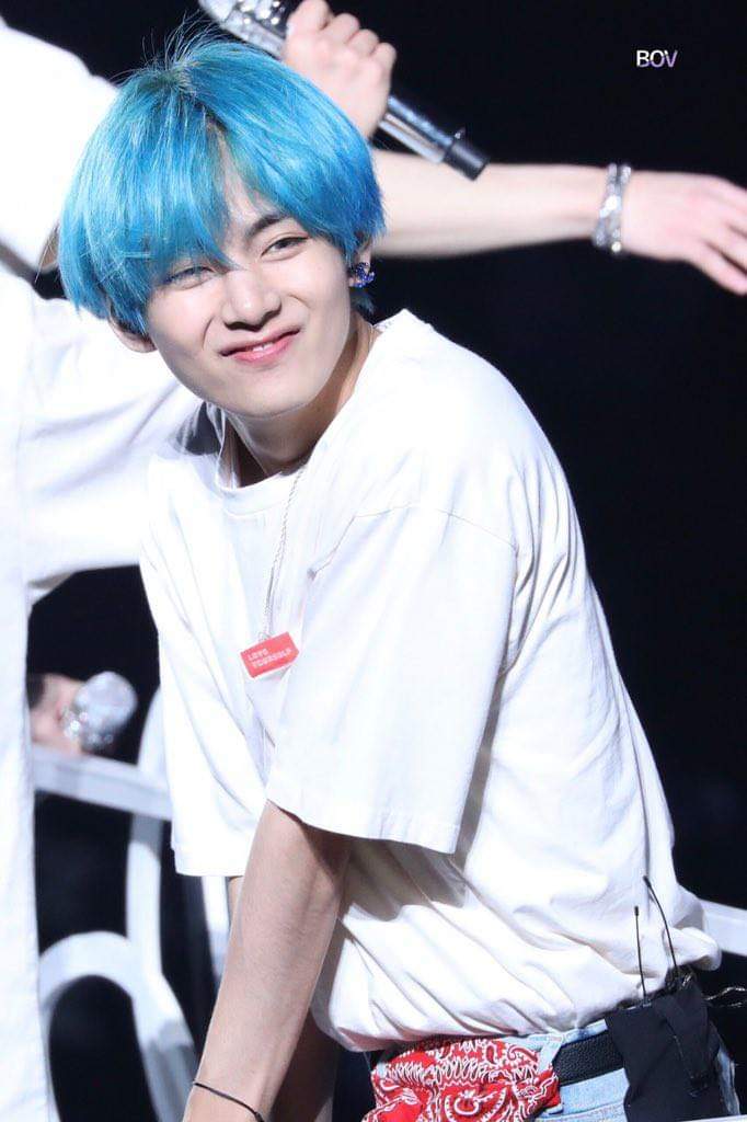 MNgc61955336's tweet photo. #BTSinNagoya
@BTS_twt
Tình yêu của tôi ơi. Hôm nay màu tóc tuyệt đẹp luôn. Nhưng mà em thấy tội các anh. Nửa tẩy tóc đau lắm.😥 https://t.co/fdw8t2IKIn