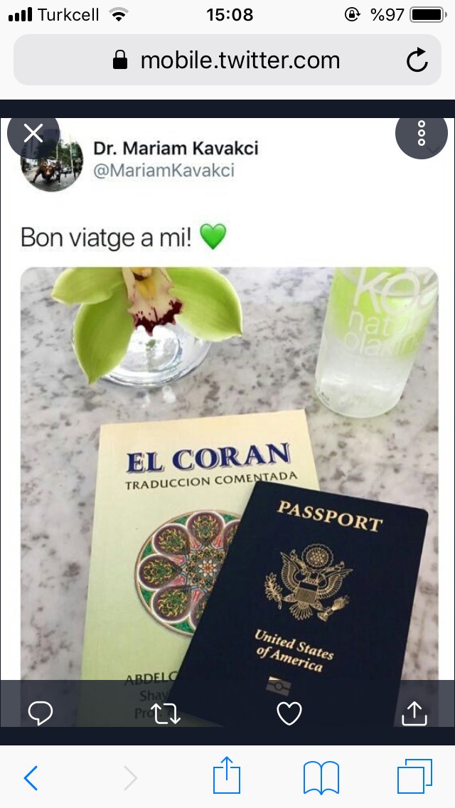 Ya_ilahy's tweet photo. @hilal_kaplan Özenti ezik bir kişiliğin bize nasıl bir faydası olacak⁉️Sadece bu iki fotoğraf bile çok şeyler söylüyor⁉️ Kökleri olmayan ama heryerde olmaya çalışan serseri gösteriş budalaları ⁉️ https://t.co/OTpezdiNx0